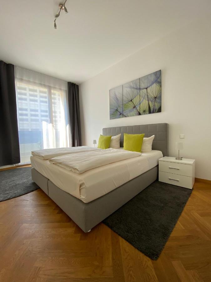 Grosszügiges Mit Blick Zur Frauenkirche *